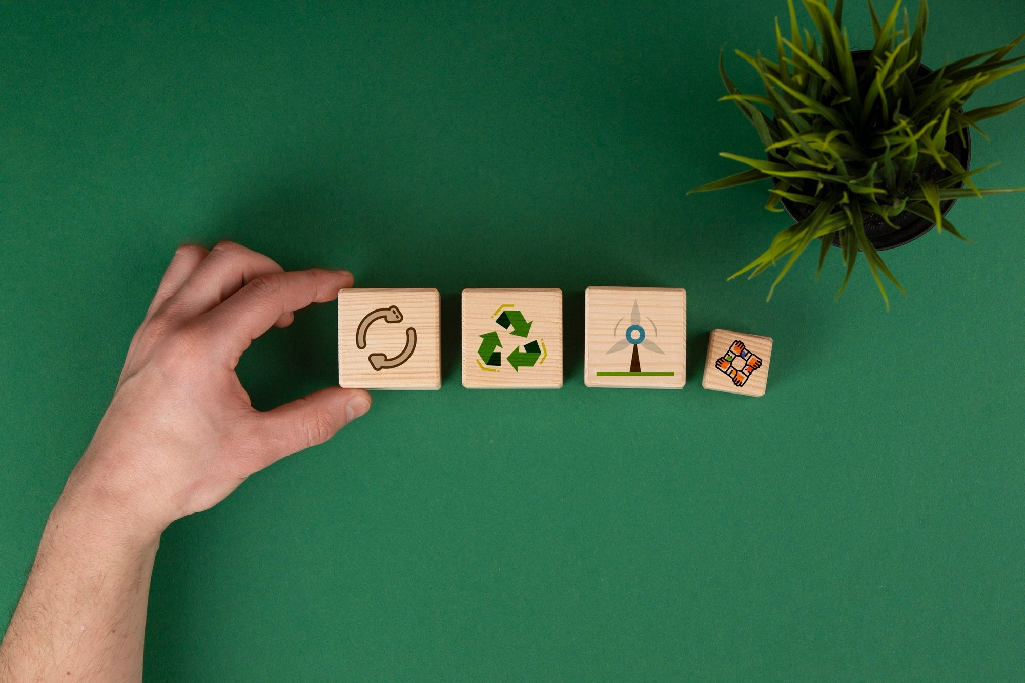“Green & Smart: 8 Eco-Friendly Tips for Sustainable Living”